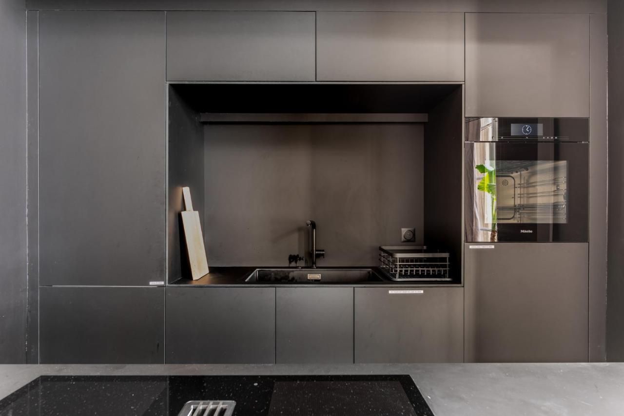 Outstanding Parisian Flat In Heart Of Paris Center Exterior foto