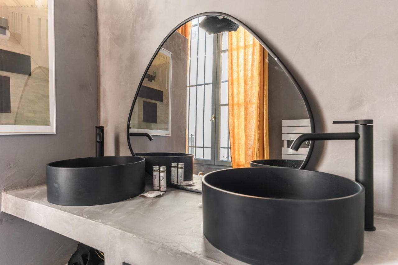 Outstanding Parisian Flat In Heart Of Paris Center Exterior foto
