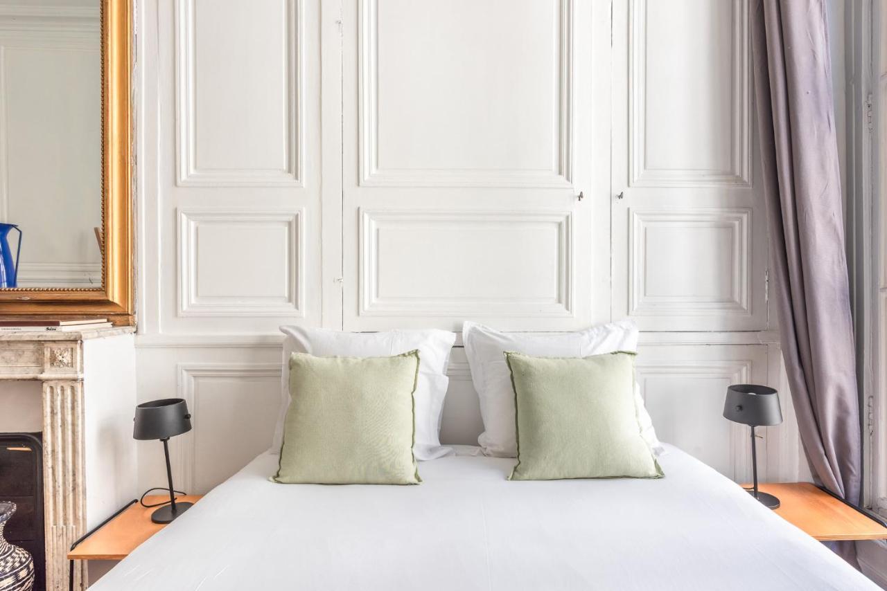 Outstanding Parisian Flat In Heart Of Paris Center Exterior foto