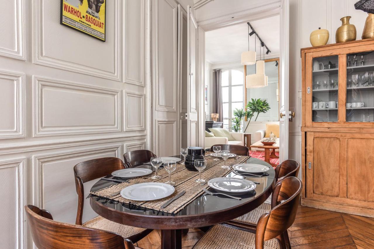 Outstanding Parisian Flat In Heart Of Paris Center Exterior foto