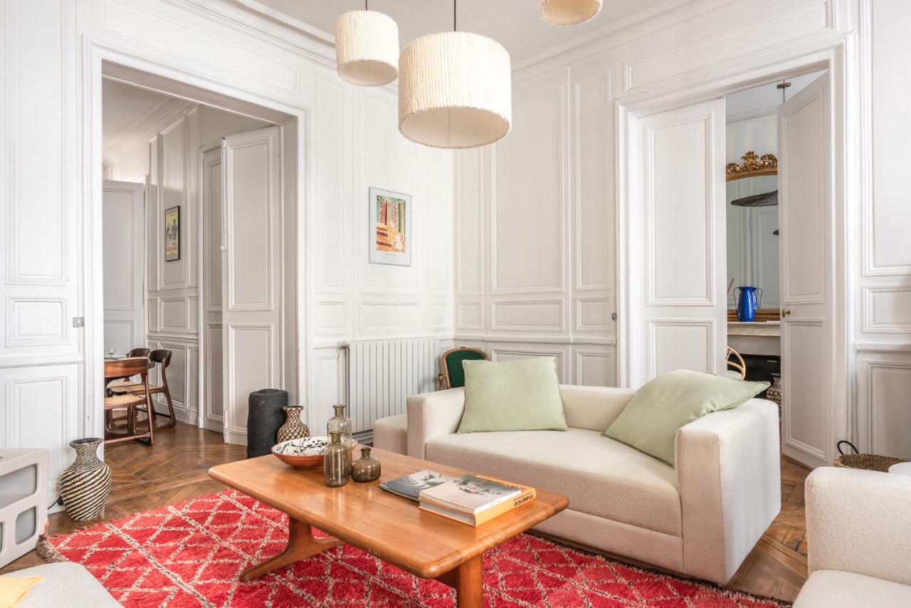 Outstanding Parisian Flat In Heart Of Paris Center Exterior foto